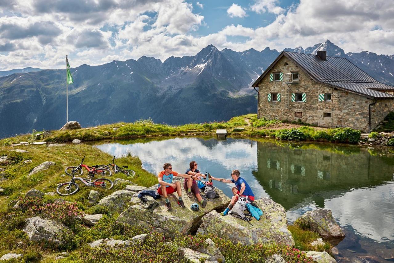 Hotel Garni Passeier Ischgl Esterno foto